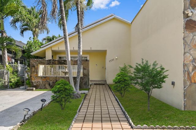 7337 SW 21st Street, Miami, FL 33155