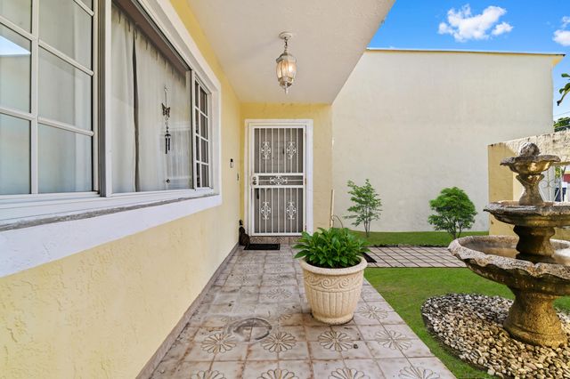 7337 SW 21st Street, Miami, FL 33155