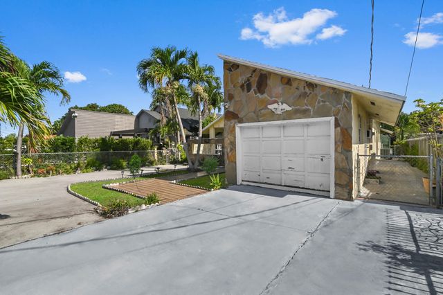 7337 SW 21st Street, Miami, FL 33155