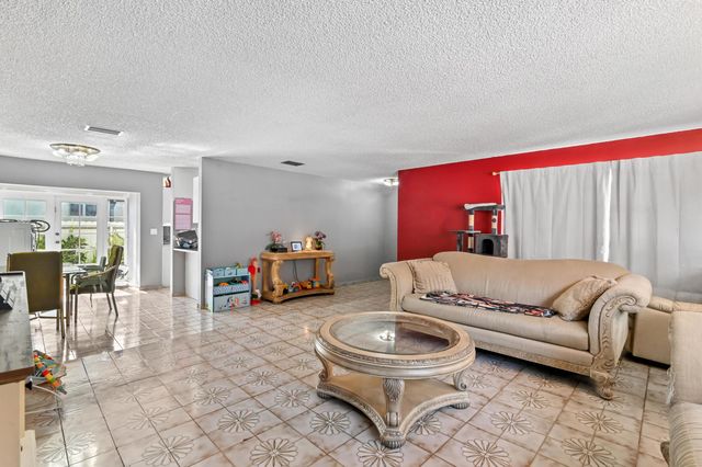 7337 SW 21st Street, Miami, FL 33155
