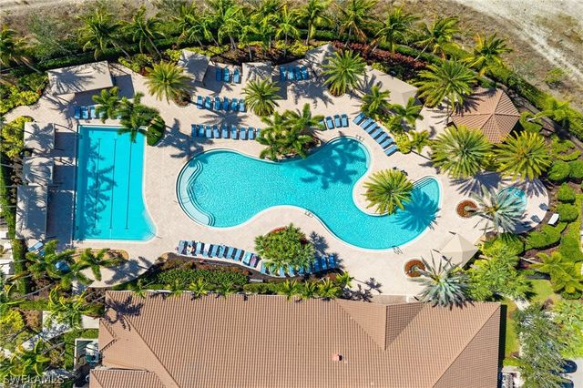 3633 Santaren CT, Naples, FL 34119