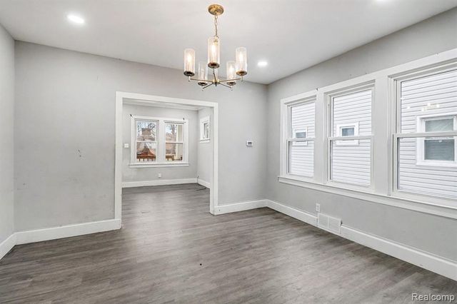 16177 Inverness Street, Detroit, MI 48221