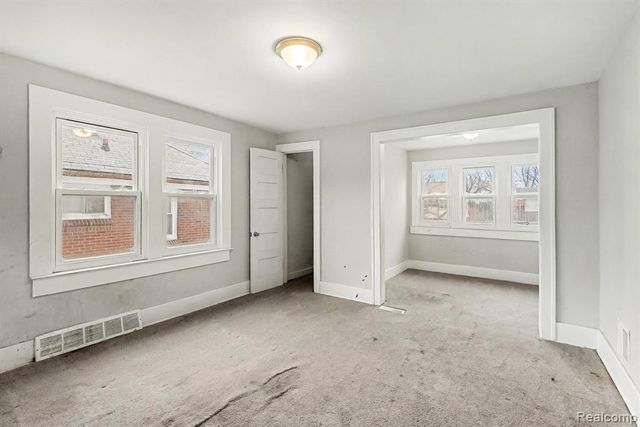 16177 Inverness Street, Detroit, MI 48221