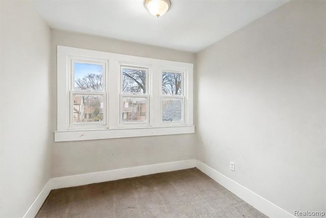 16177 Inverness Street, Detroit, MI 48221