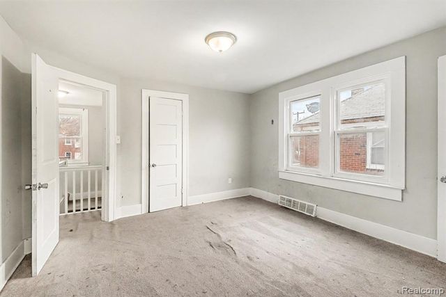 16177 Inverness Street, Detroit, MI 48221