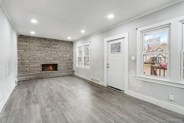 16177 Inverness Street, Detroit, MI 48221