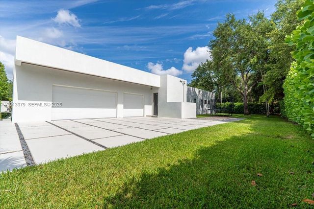 6785 SW 99th Ter, Pinecrest, FL 33156