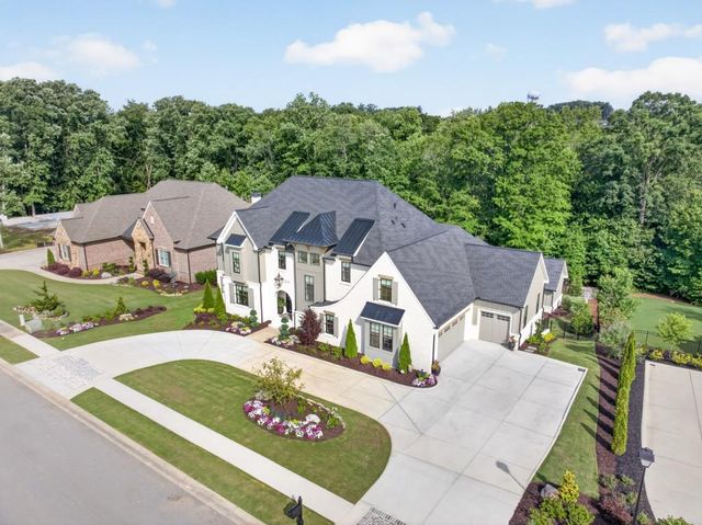 2072 Covered Bridge Drive, Braselton, GA 30517