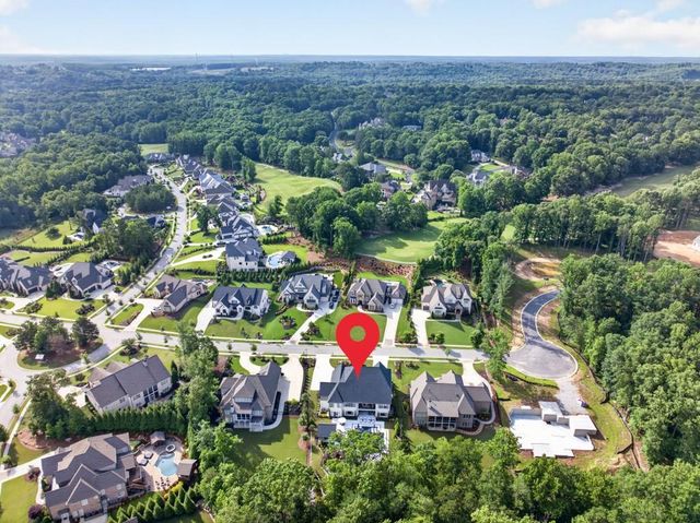 2072 Covered Bridge Drive, Braselton, GA 30517