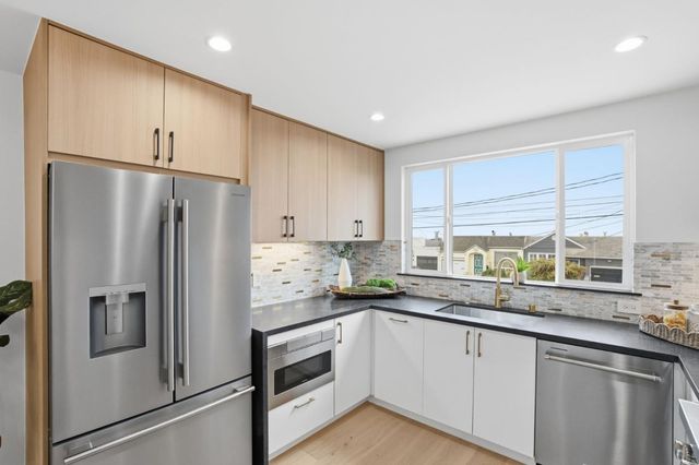 2470 43rd Avenue, San Francisco, CA 94116
