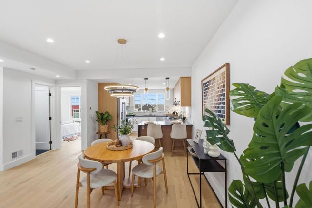 2470 43rd Avenue, San Francisco, CA 94116