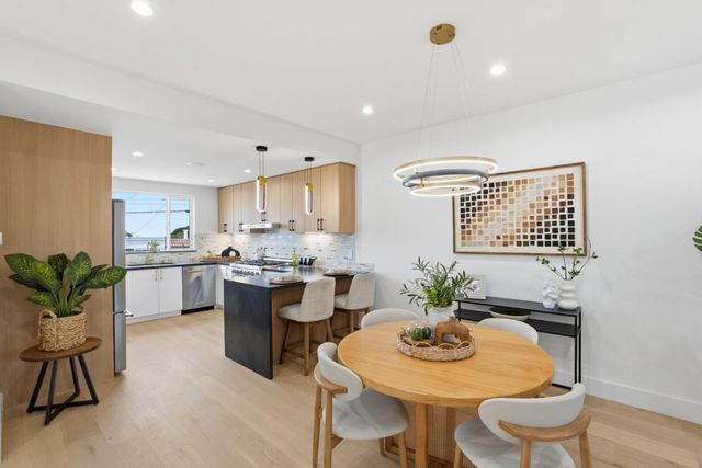 2470 43rd Avenue, San Francisco, CA 94116