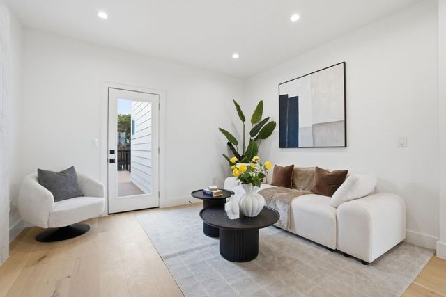 2470 43rd Avenue, San Francisco, CA 94116
