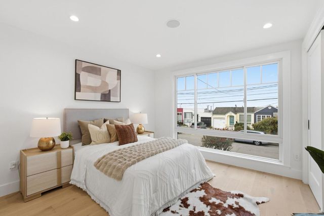 2470 43rd Avenue, San Francisco, CA 94116