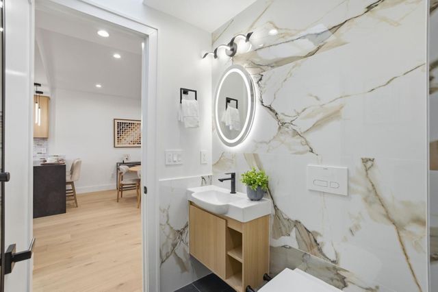 2470 43rd Avenue, San Francisco, CA 94116