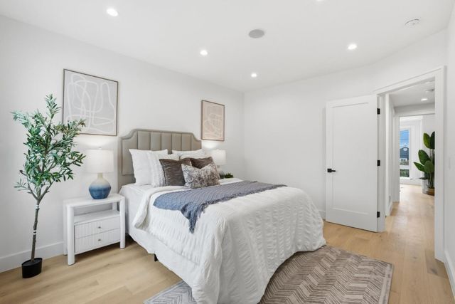 2470 43rd Avenue, San Francisco, CA 94116