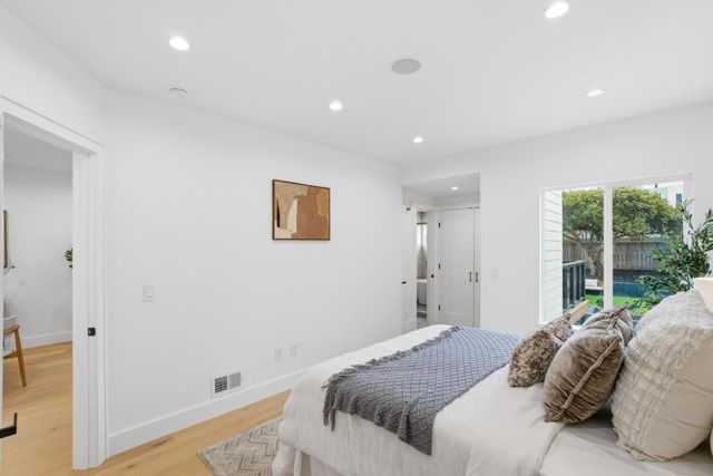 2470 43rd Avenue, San Francisco, CA 94116