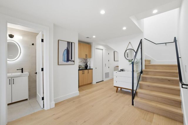2470 43rd Avenue, San Francisco, CA 94116