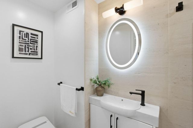 2470 43rd Avenue, San Francisco, CA 94116