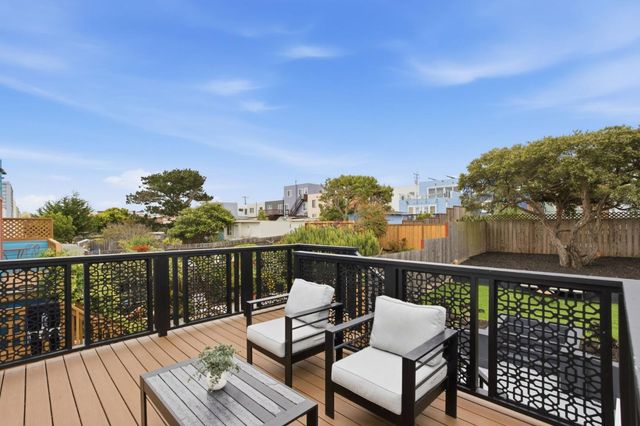 2470 43rd Avenue, San Francisco, CA 94116