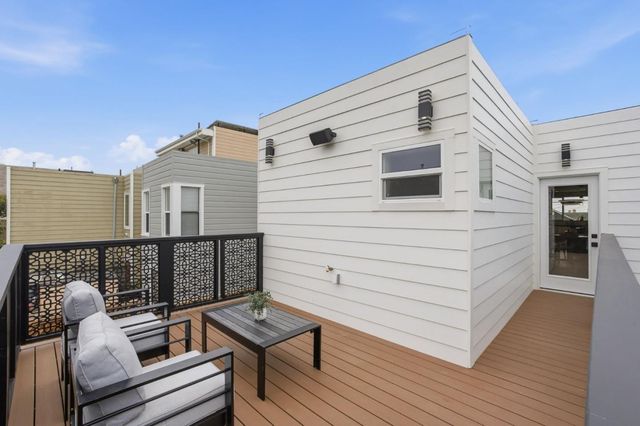 2470 43rd Avenue, San Francisco, CA 94116