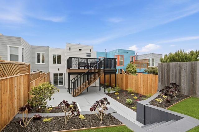 2470 43rd Avenue, San Francisco, CA 94116