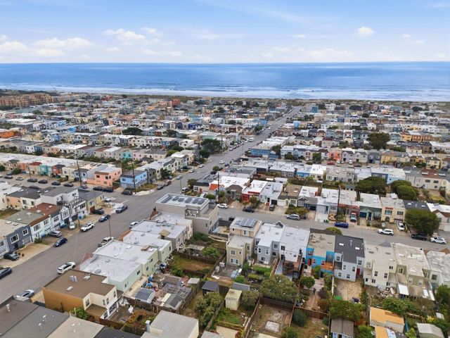 2470 43rd Avenue, San Francisco, CA 94116