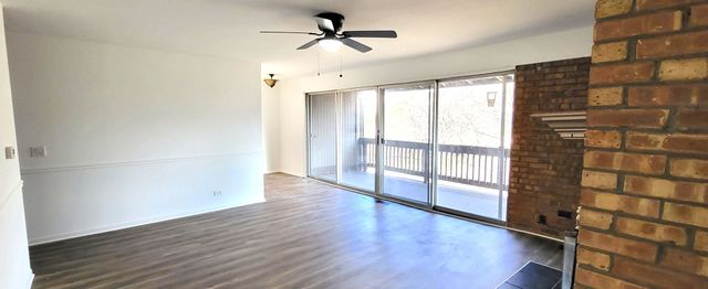 1607 E Maple Terrace 2D, Lisle, IL 60532