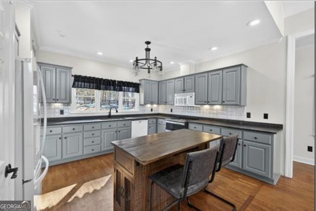 1470 Plantation Drive, Greensboro, GA 30642