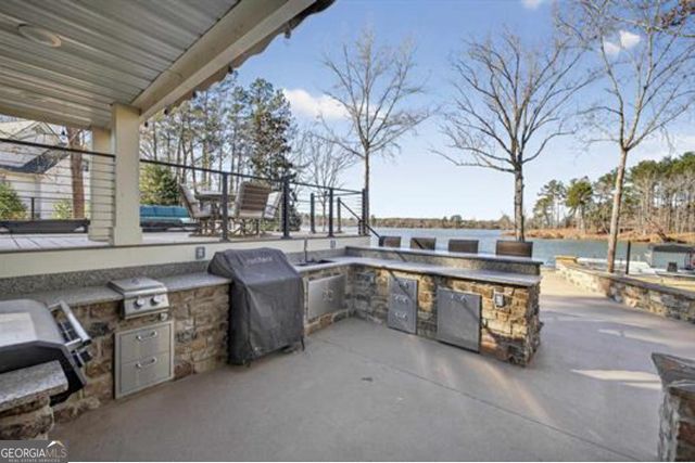 1470 Plantation Drive, Greensboro, GA 30642