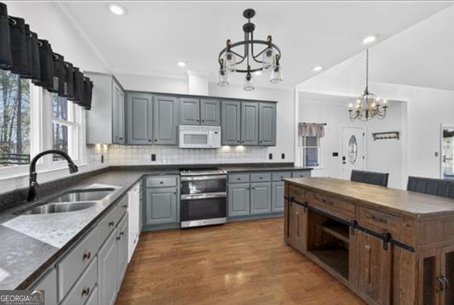 1470 Plantation Drive, Greensboro, GA 30642