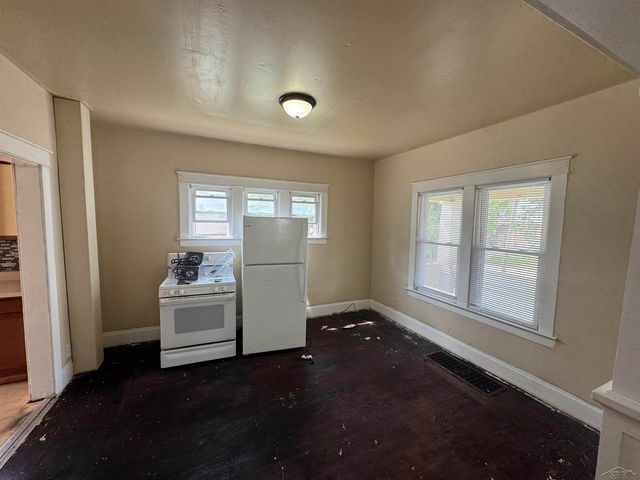 412 S 15th Street, Saginaw, MI 48601