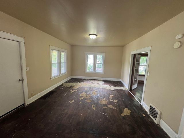 412 S 15th Street, Saginaw, MI 48601