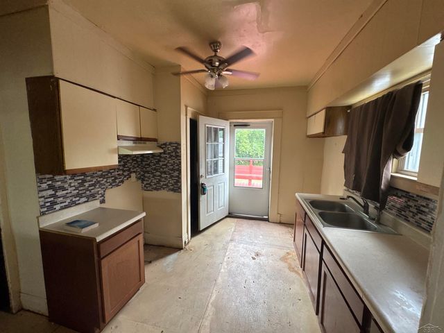 412 S 15th Street, Saginaw, MI 48601