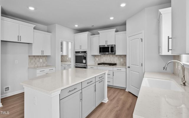 2102 Channel Street, Graham, NC 27253