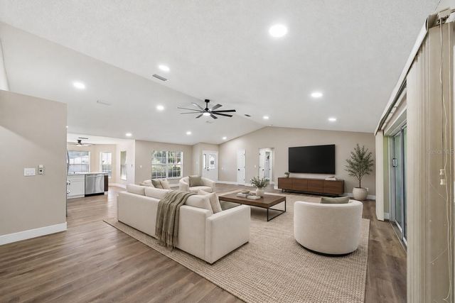 26939 HONEYMOON AVENUE, Leesburg, FL 34748