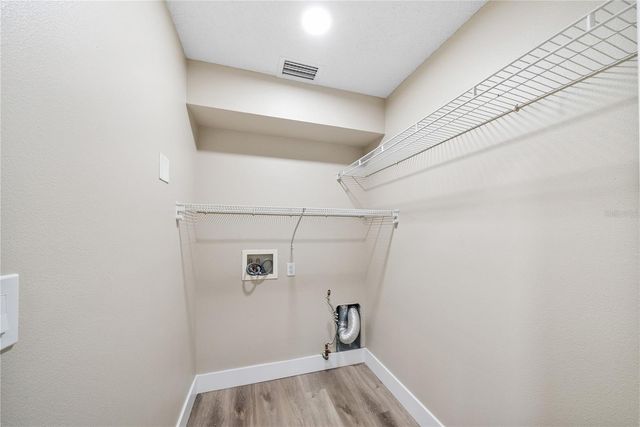 26939 HONEYMOON AVENUE, Leesburg, FL 34748