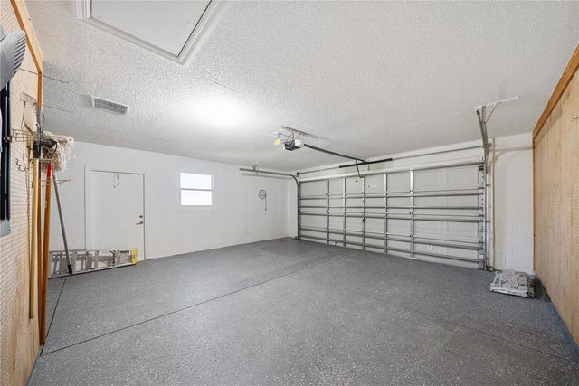 26939 HONEYMOON AVENUE, Leesburg, FL 34748