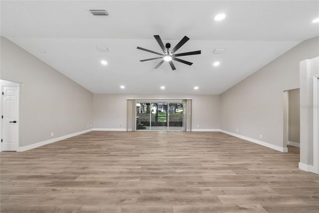 26939 HONEYMOON AVENUE, Leesburg, FL 34748