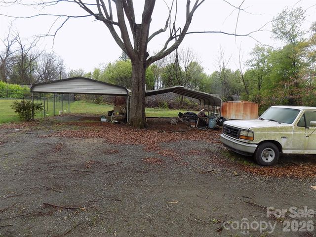 2605 Lowell Road, Gastonia, NC 28054