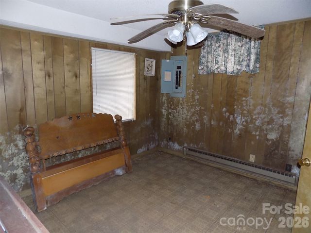 2605 Lowell Road, Gastonia, NC 28054