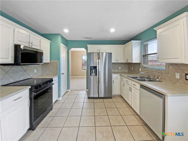 5202 Oster Drive, Killeen, TX 76542