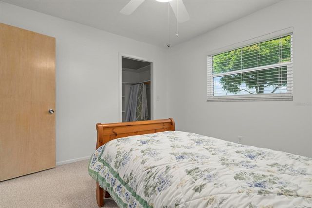 1040 COCKRILL STREET, Venice, FL 34285