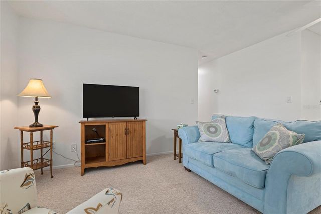 1040 COCKRILL STREET, Venice, FL 34285