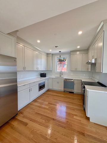 38 Laurel Street 2, Somerville, MA 02143