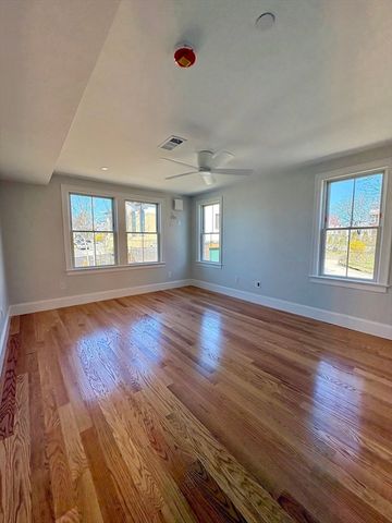 38 Laurel Street 2, Somerville, MA 02143