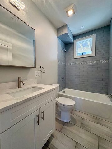 38 Laurel Street 2, Somerville, MA 02143