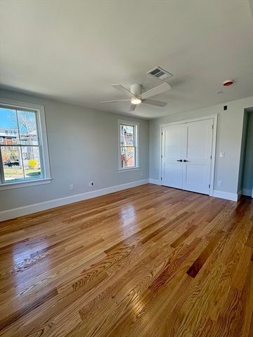 38 Laurel Street 2, Somerville, MA 02143