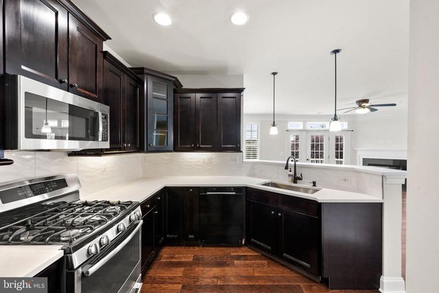 42572 WILDLY TER, Ashburn, VA 20148