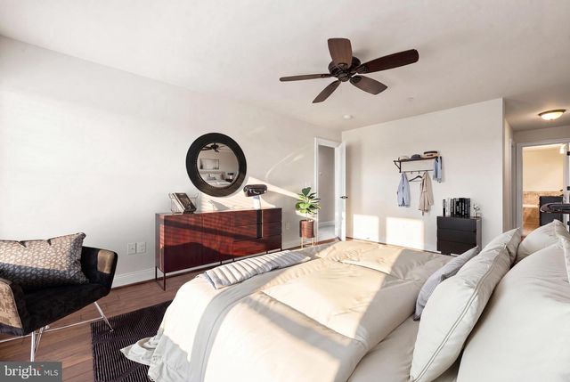 42572 WILDLY TER, Ashburn, VA 20148